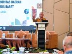 Sekretaris Daerah Provinsi NTB Abul Chair saat memberikan sambutan pada acara Dialog Kebijakan dan Lokakarya Penulisan Policy Brief yang digelar di Mataram, Selasa (28/7).