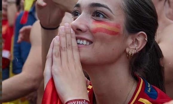 FANS SPANYOL