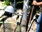 IMG-20260704-WA0015 Pemkab Nganjuk mencabut belasan tiang ilegal yang mengganggu pemandangan di area kota.