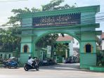 Pondok Pesantren Bahrul Ulum Tambakberas, Jombang (teguh)