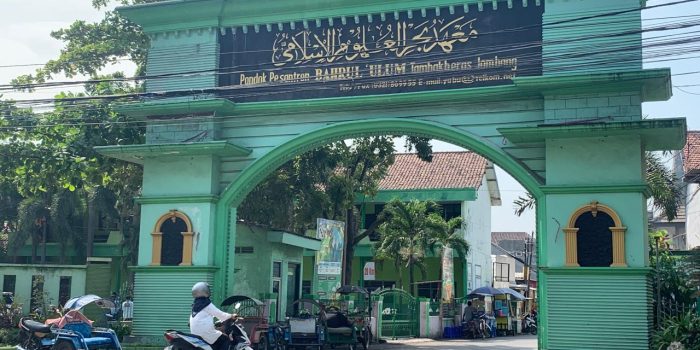 Pondok Pesantren Bahrul Ulum Tambakberas, Jombang (teguh)