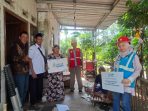 Keluarga penerima listrik gratis.