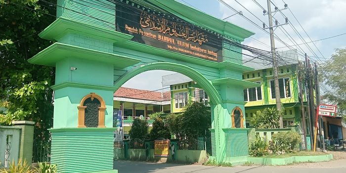 Ponpes Bahrul Ulum Tambakberas Jombang tempat Muktamar NU ke-35. (teguh)