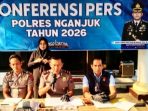 Wakapolres Nganjuk Kompol Didid Wahyu Agustyawan didampingi Kasat Reskrim AKP Sukaca dan Kasi Humas AKP Fadjar Kurniadhi saat Pers Rilis di Mapolres (Agus Karyono)