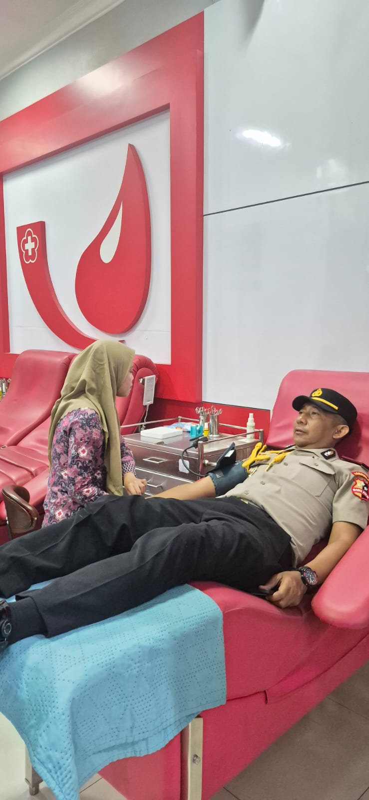 Siswa Setukpa Polri Angkatan 56 TA 2026 Radhitya Dwi Prasetya Nugroho mengasah empati melalui bakti sosial di panti asuhan dan donor darah di PMI Gresik.