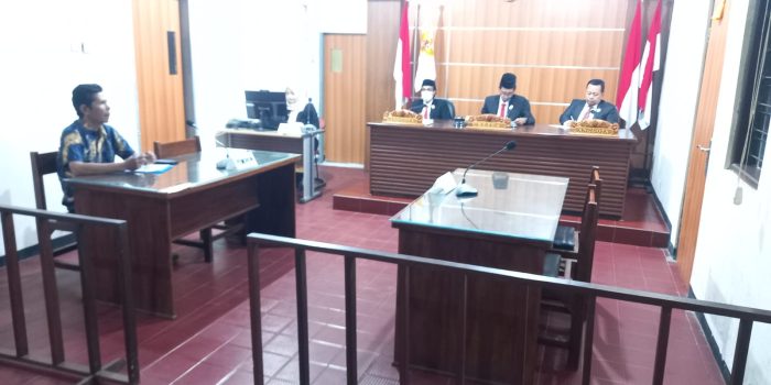 SIDANG KPU JOMBANG