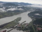 Terusan-Panama-sumber-konflik-dengan-AS.jpg Terusan Panama sumber konflik dengan AS.jpg