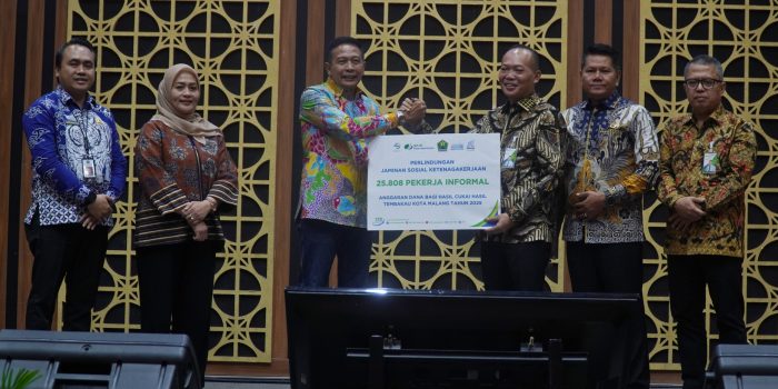 DBHCHT Pemkot Malang: Investasi Nyata untuk Kesehatan, Perlindungan Sosial dan Kesejahteraan Masyarakat 1 WhatsApp Image 2026 07 18 at 8.14.16 AM