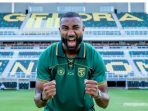 YURAN FERNANDES
