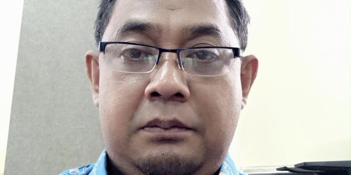 Suwandi Pegawai Kantor Pelayanan Pajak Madya Gresik Suwandi Pegawai Kantor Pelayanan Pajak Madya Gresik