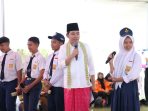 Bupati Jember Muhammad Fawait bertemu siswa SMPN 1 Pakusari. (Foto: Ist) Bupati Jember Muhammad Fawait bertemu siswa SMPN 1 Pakusari. (Foto: Ist)