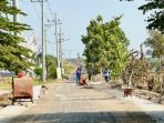 jalan pasuruan Jalan penghubung diperbaiki dengan pavingisasi.