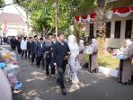 Puluhan pasangan mengikuti Isbat Nikah Terpadu di Lamongan. Puluhan pasangan mengikuti Isbat Nikah Terpadu di Lamongan.