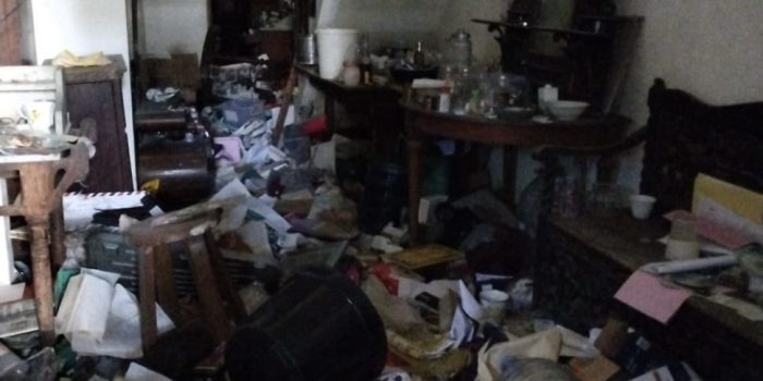 Kondisi rumah korban yang berantakan. (Foto: Ist)
