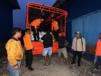 Penyaluran bantuan untuk korban gempa NTT. Penyaluran bantuan untuk korban gempa NTT.