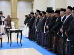 Pengukuhan pengurus MUI Jember di Pendopo Wahyawibawagraha. (Foto: Ist) Pengukuhan pengurus MUI Jember di Pendopo Wahyawibawagraha. (Foto: Ist)