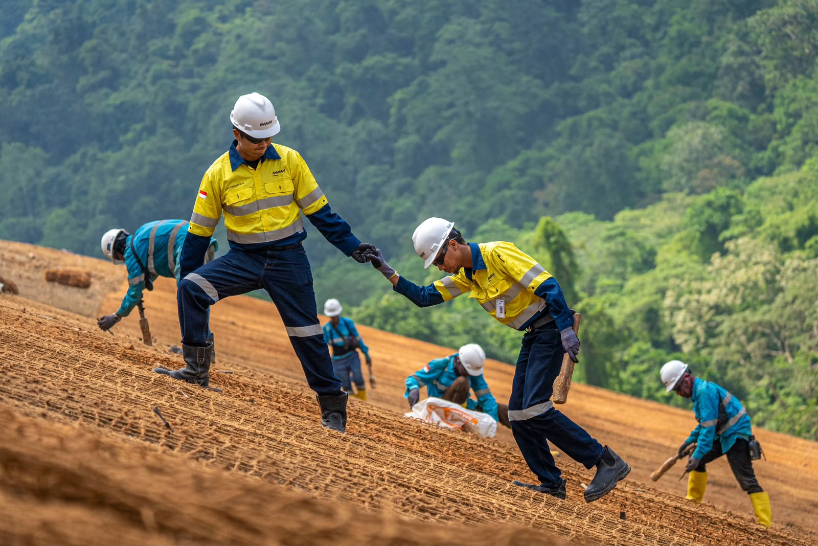 Kawasan Batu Hijau sebelum direklamasi. (Foto: Ist)