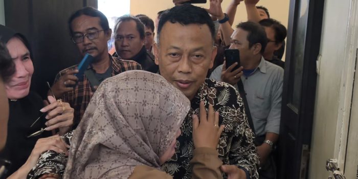 Bupati nonaktifkan Ponorogo Sugiri Sancoko usai menjalani sidang di Tipikor Surabaya. (Foto: Ist)