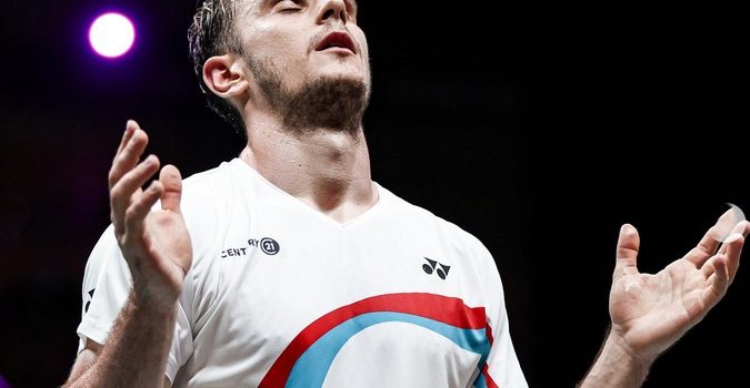 ALEX LANIER JUARA