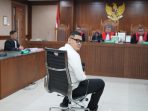 Terdakwa Bangun Paulus resmi menjalani persidangan