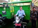 Zulhas saat mengunjungi TPS3R Balak