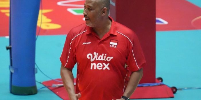 MARCOS SUGIYAMA