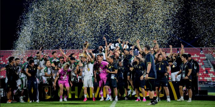 PERSEBAYA JUARA