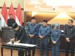 Paripurna nota kesepakatan KUA PPAS Perubahan APBD Jember 2026. (Foto: Aji)