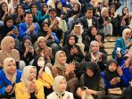 Mahasiswa penerima beasiswa Pemkab Jember. (Foto: Ist)