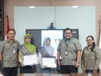 Keisha disamping kepala BPJS kesehatan